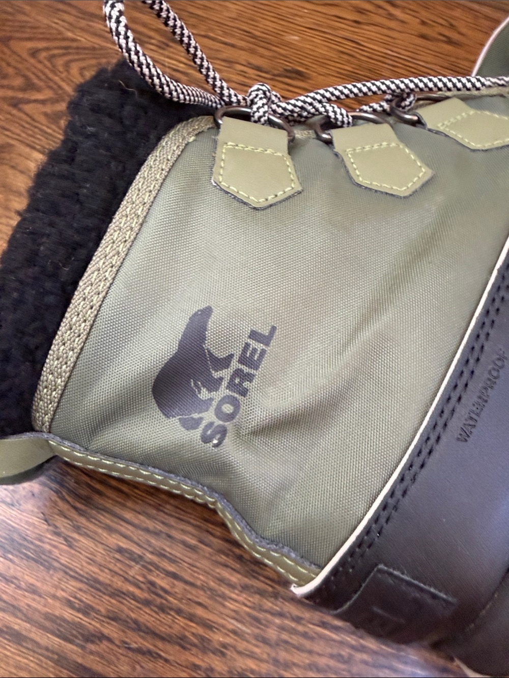 Sorel Women’s Explorer Carnival Hiker Green Fleece Lined Boot Size 8 - Picture 6 of 8